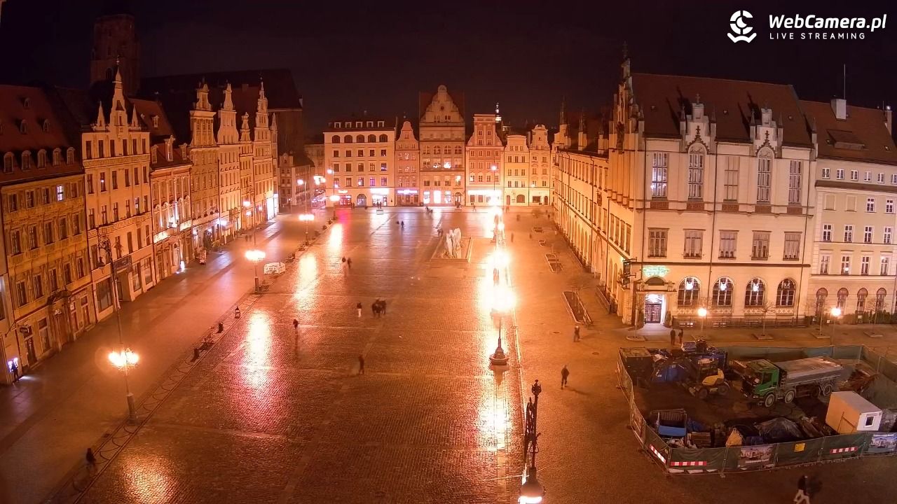 WROCŁAW - widok na Stare Miasto - 22 luty 2026, 00:38