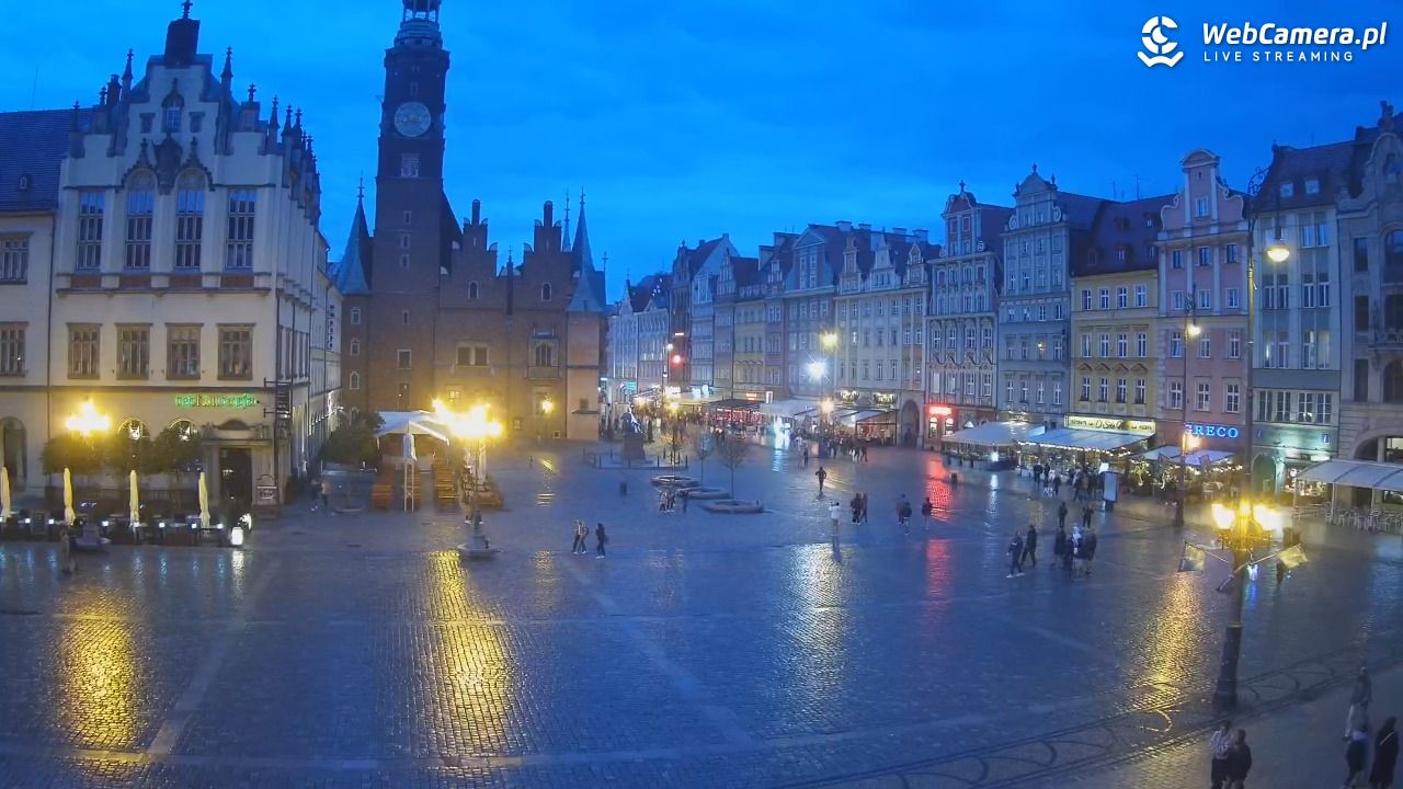 WROCŁAW - widok na Stare Miasto - 16 maj 2025, 20:47