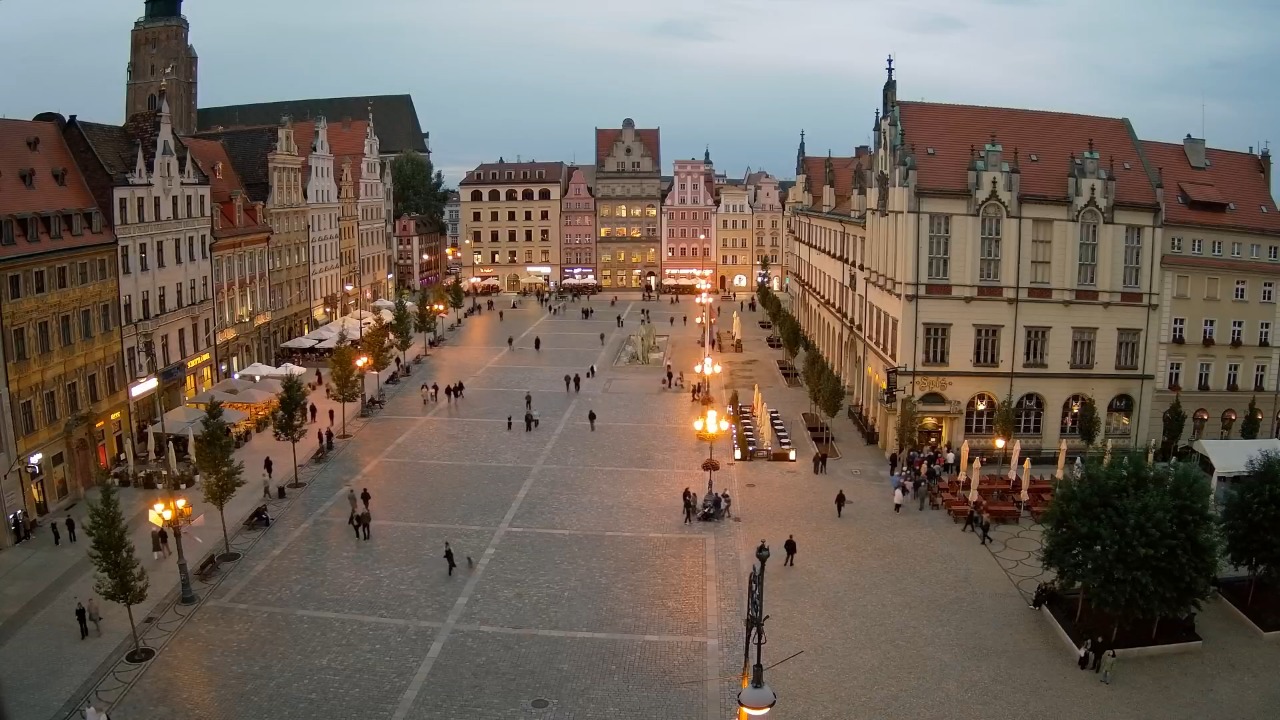 WROCŁAW - widok na Stare Miasto - 09 październik 2026, 16:23