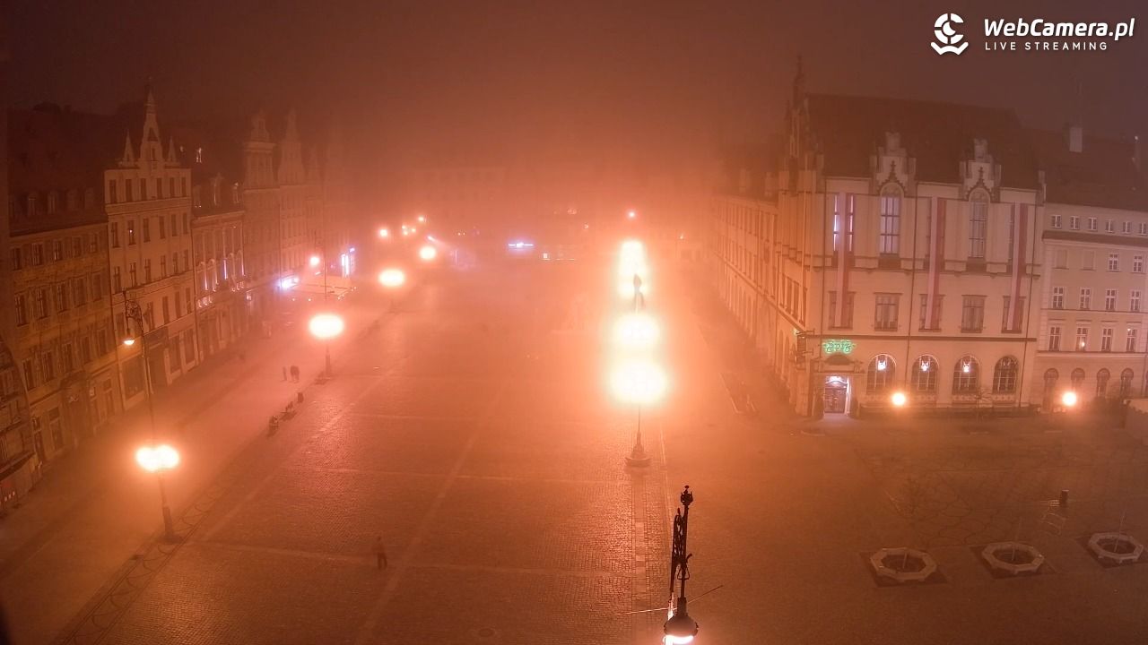 WROCŁAW - widok na Stare Miasto - 09 listopad 2025, 03:30