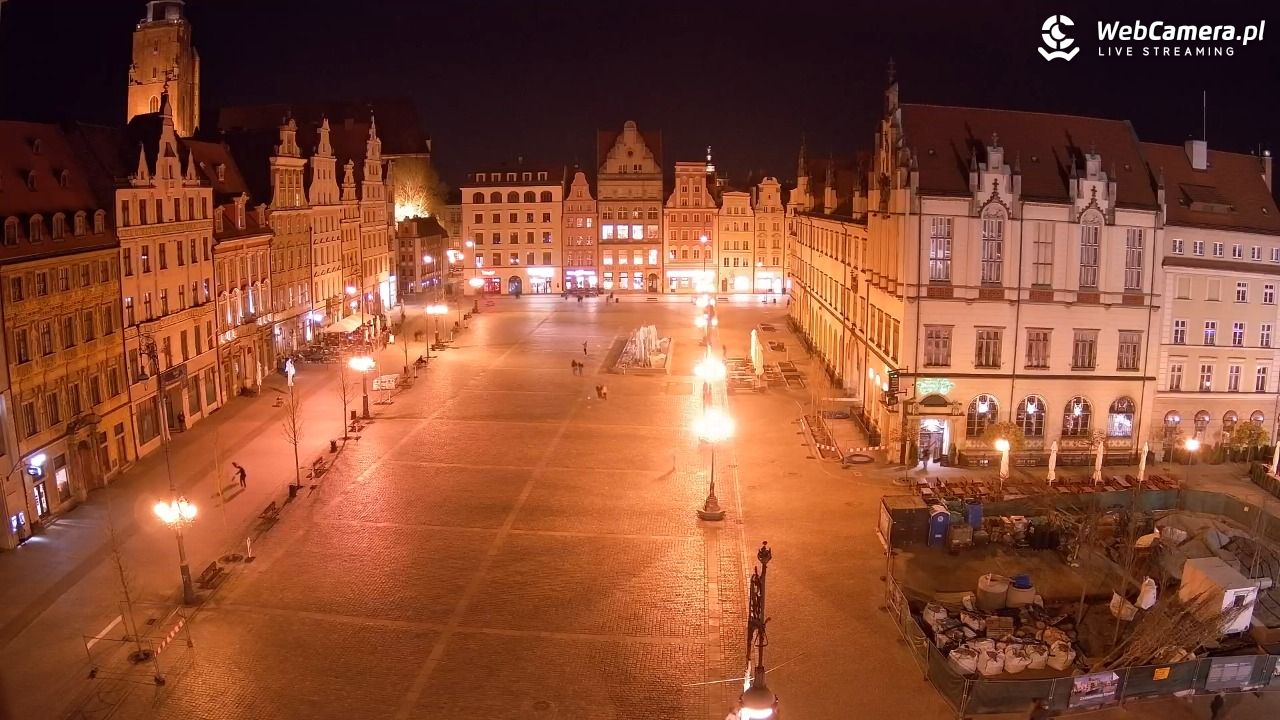 WROCŁAW - widok na Stare Miasto - 13 kwiecień 2026, 21:04