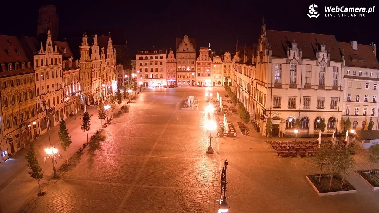WROCŁAW - widok na Stare Miasto - 28 maj 2026, 02:08