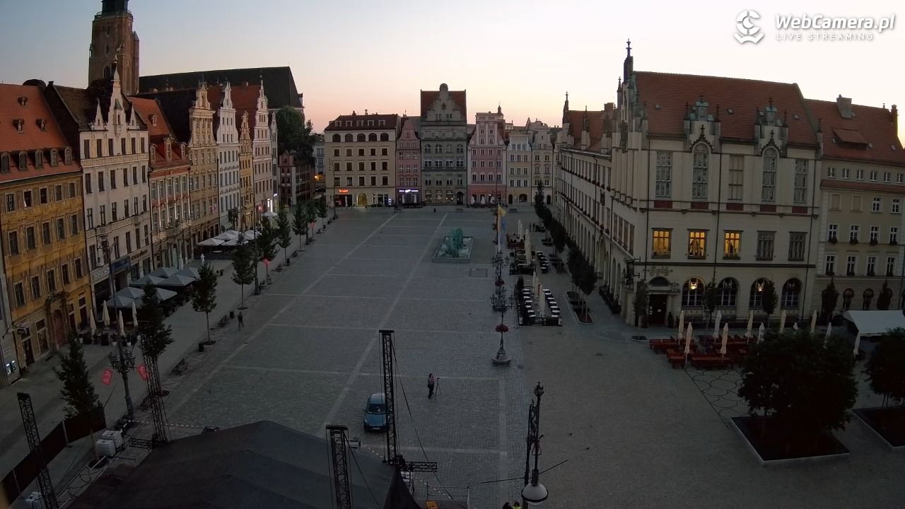 WROCŁAW - widok na Stare Miasto - 27 sierpień 2026, 05:43