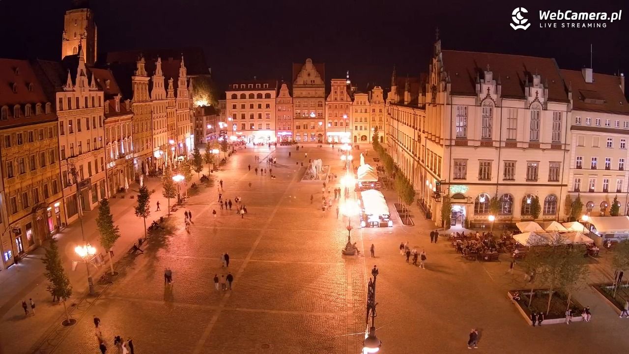 WROCŁAW - widok na Stare Miasto - 30 maj 2026, 23:13