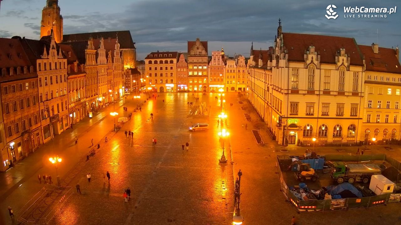 WROCŁAW - widok na Stare Miasto - 23 luty 2026, 17:48