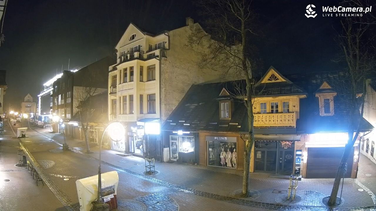 Krupówki  - widok na deptak - 18 marzec 2026, 04:14