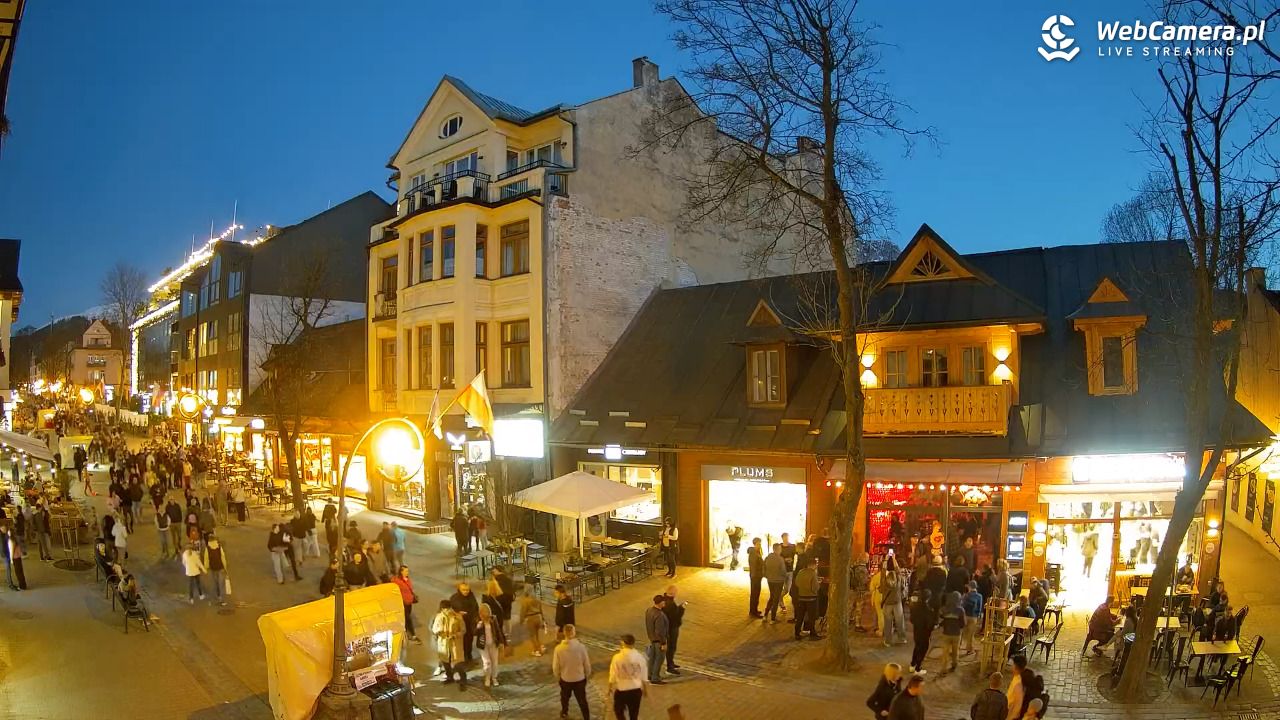 Krupówki  - widok na deptak - 02 maj 2026, 20:30