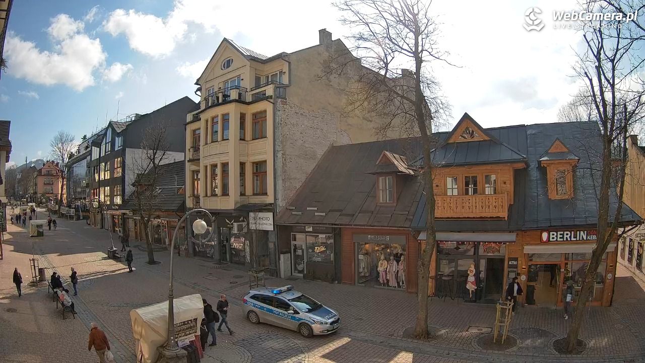 Krupówki  - widok na deptak - 18 marzec 2026, 12:24