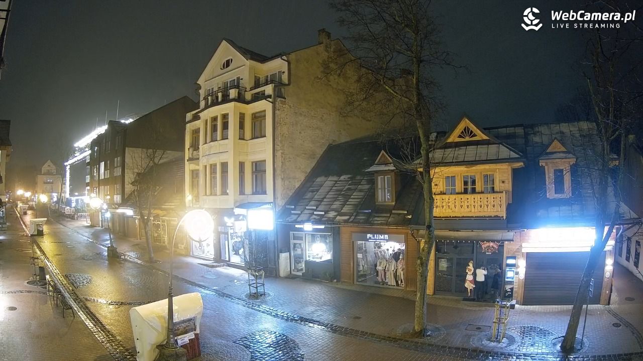 Krupówki  - widok na deptak - 18 marzec 2026, 00:07