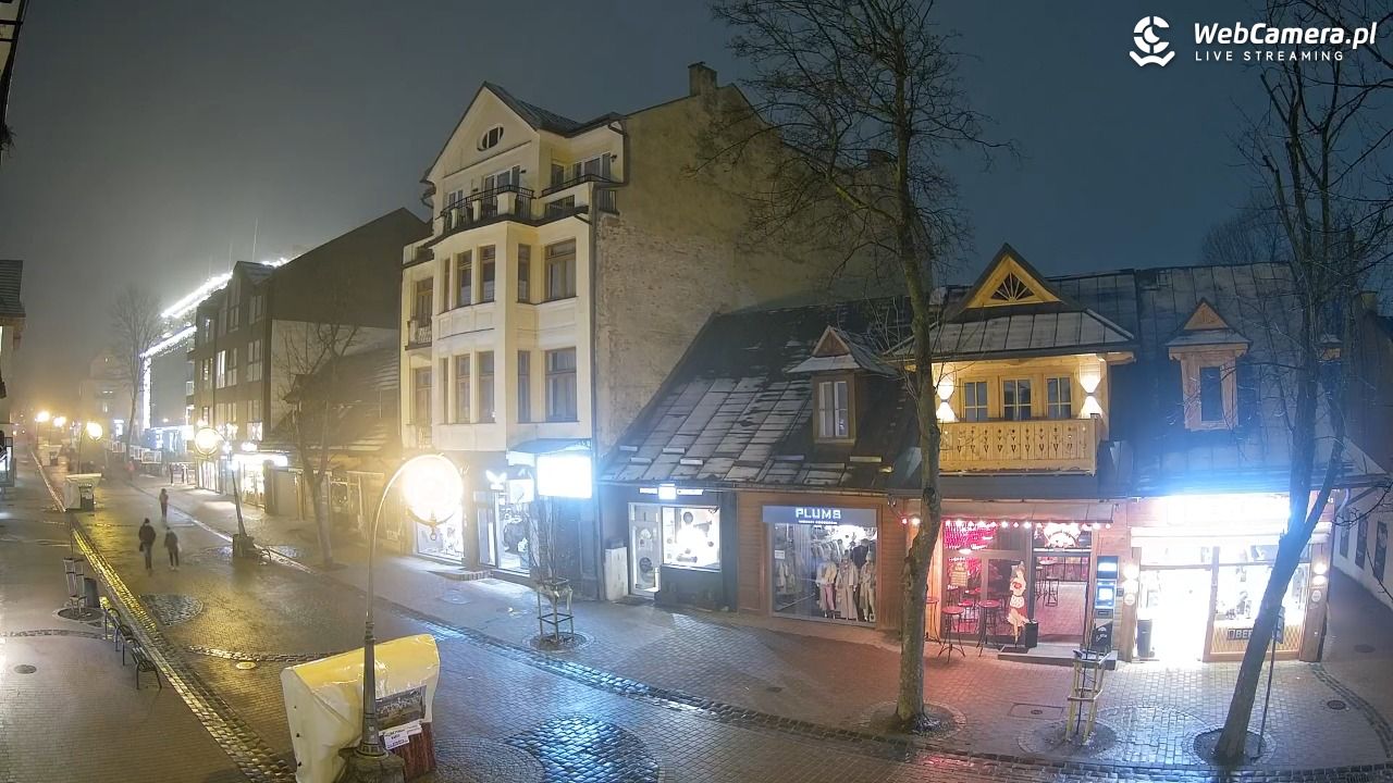 Krupówki  - widok na deptak - 17 marzec 2026, 20:32