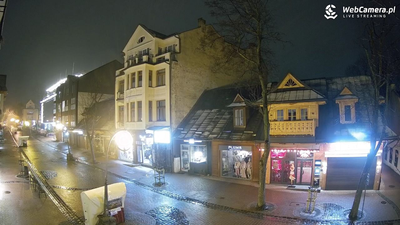 Krupówki  - widok na deptak - 18 marzec 2026, 00:06