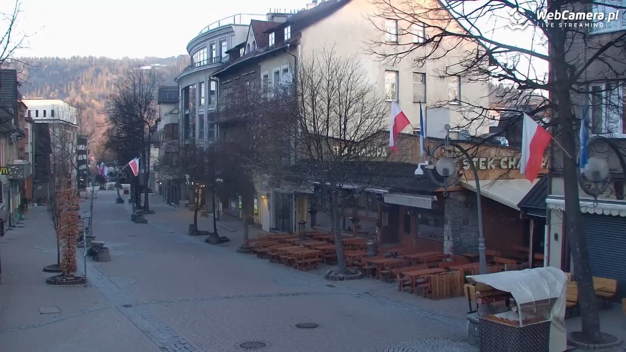 Zakopane - widok na deptak Krupówki NOWOŚĆ - 30 kwiecień 2026, 05:52