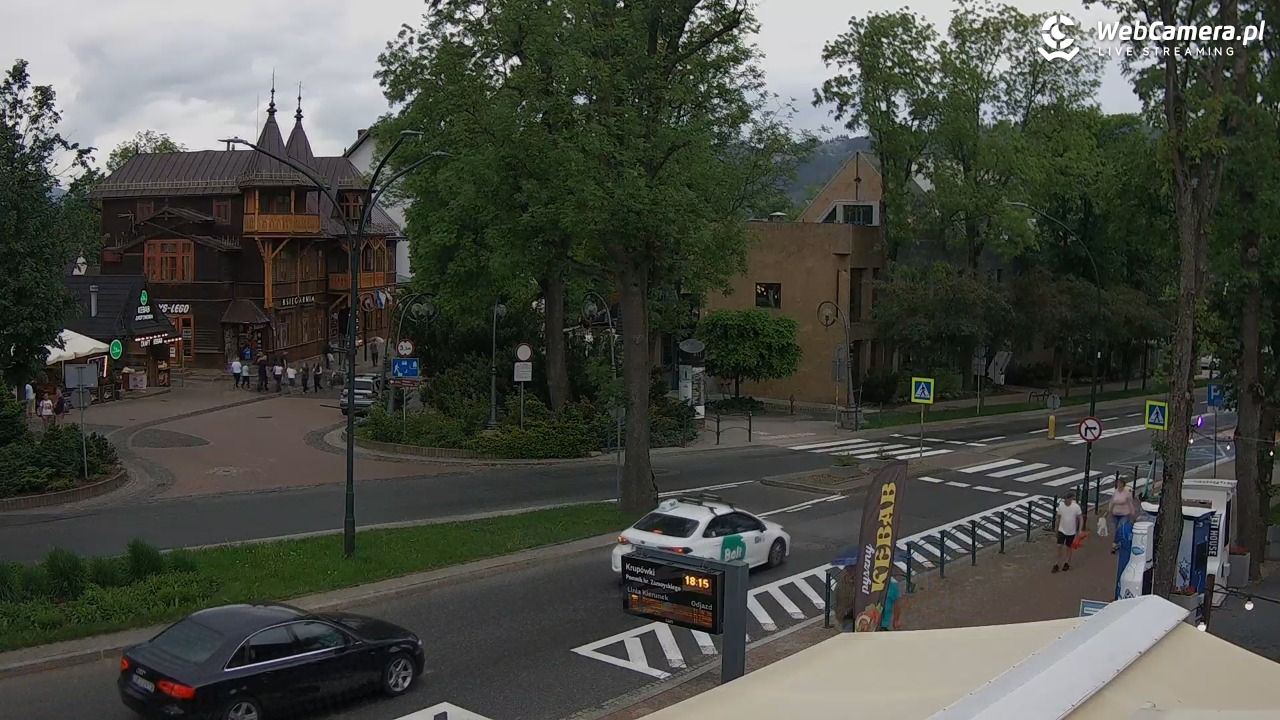 Zakopane - widok na ulicę Krupówki - 03 czerwiec 2026, 18:16
