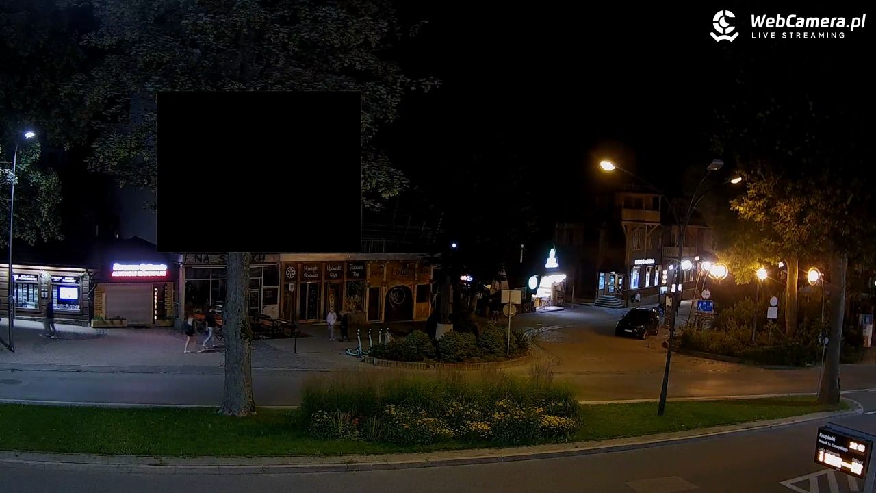 Zakopane - widok na ulicę Krupówki - 30 lipiec 2025, 22:49