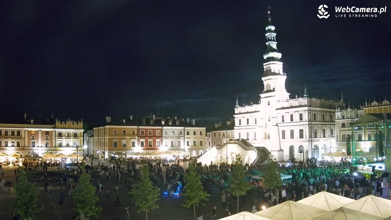 ZAMOŚĆ - widok na Rynek Wielki - 15 maj 2026, 21:23