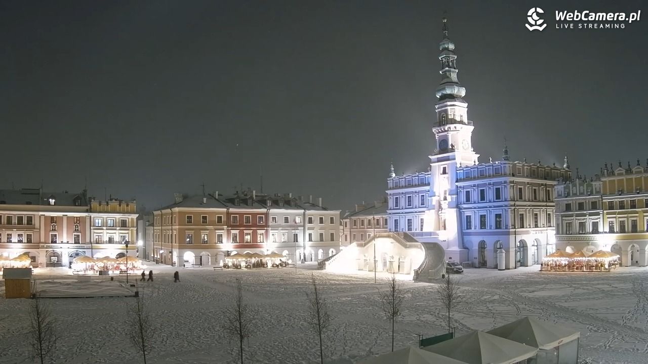 ZAMOŚĆ - widok na Rynek Wielki - 15 luty 2026, 19:58