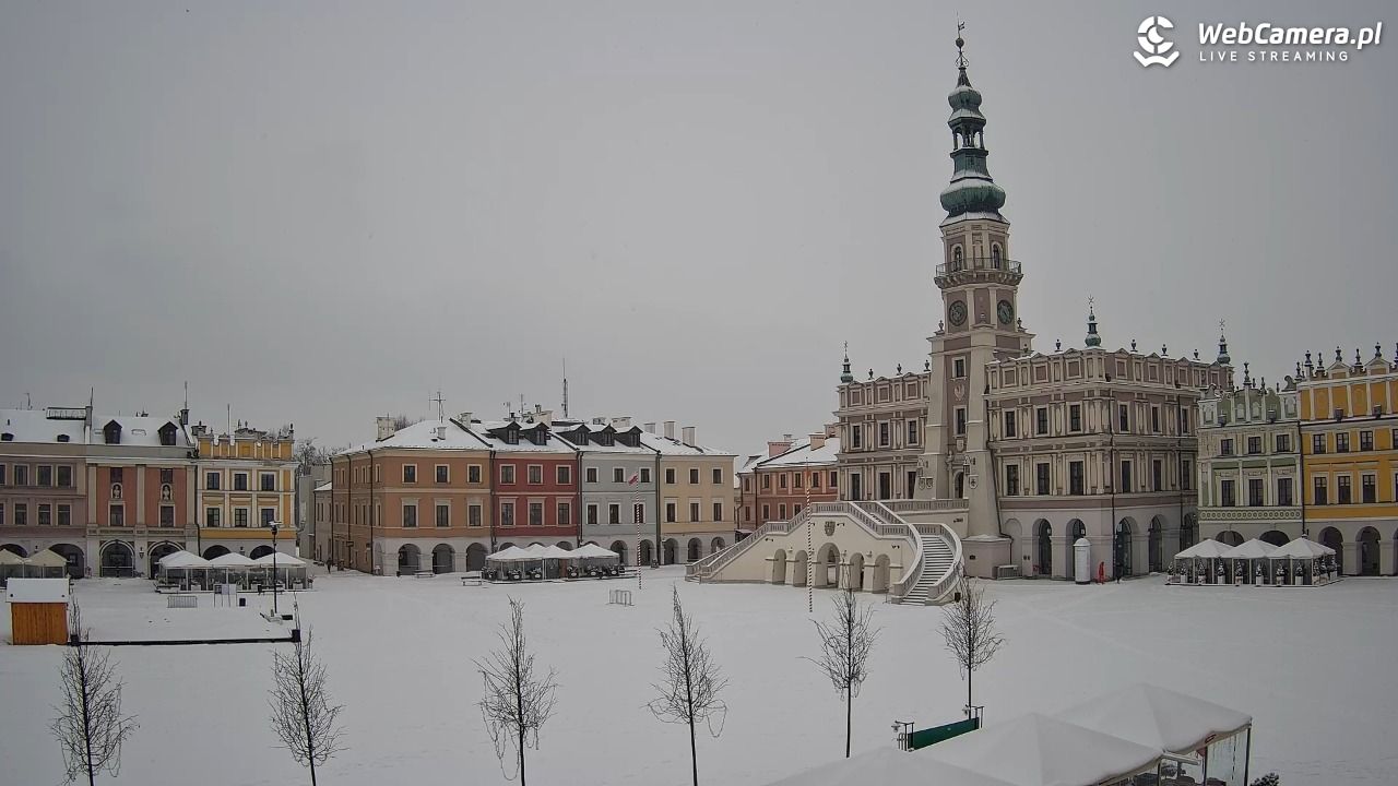 ZAMOŚĆ - widok na Rynek Wielki - 15 luty 2026, 09:54