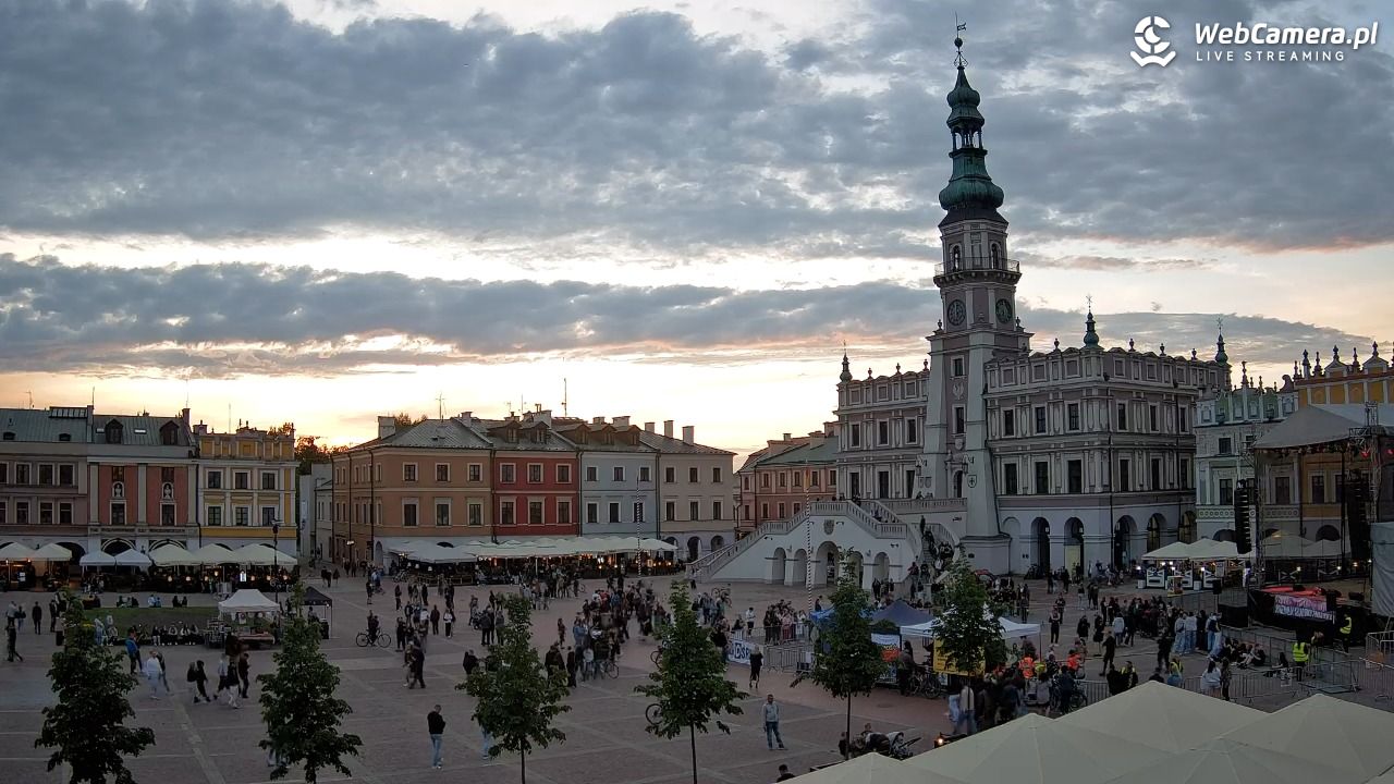 ZAMOŚĆ - widok na Rynek Wielki - 15 maj 2026, 20:00