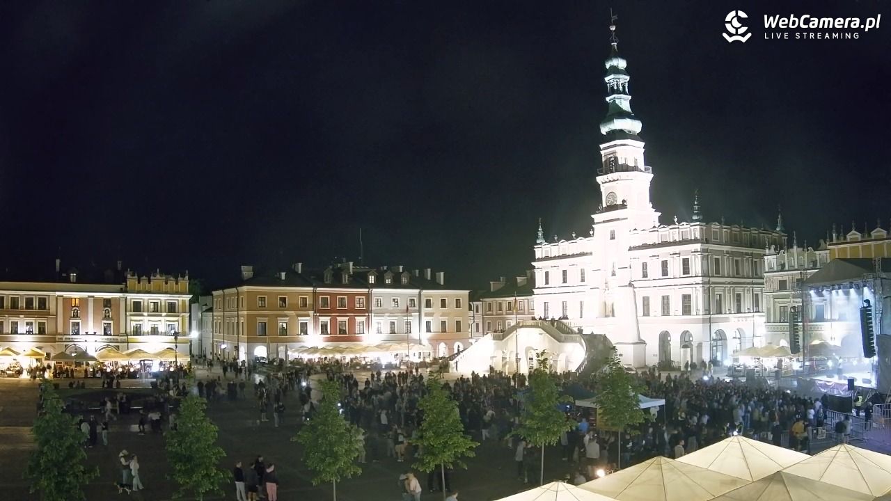 ZAMOŚĆ - widok na Rynek Wielki - 15 maj 2026, 21:37