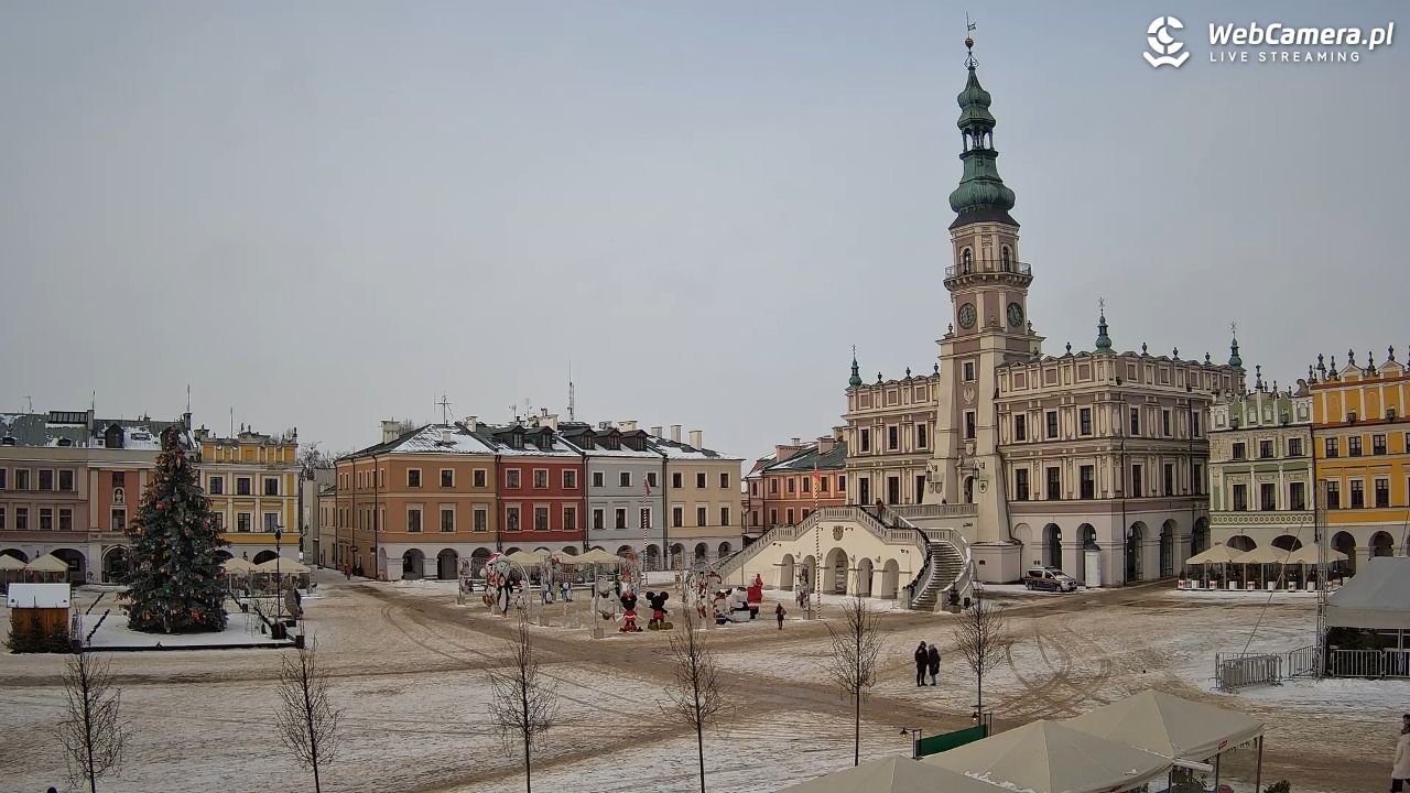 ZAMOŚĆ - widok na Rynek Wielki - 02 styczeń 2026, 11:58