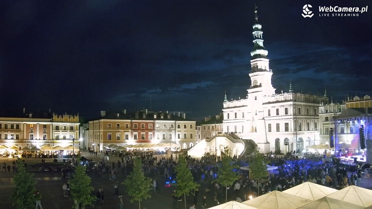 ZAMOŚĆ - widok na Rynek Wielki - 15 maj 2026, 21:18