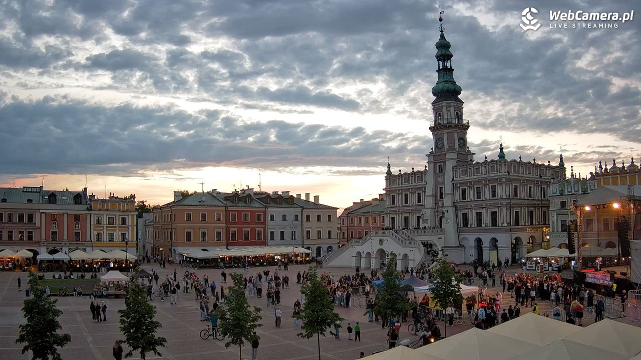 ZAMOŚĆ - widok na Rynek Wielki - 15 maj 2026, 20:15