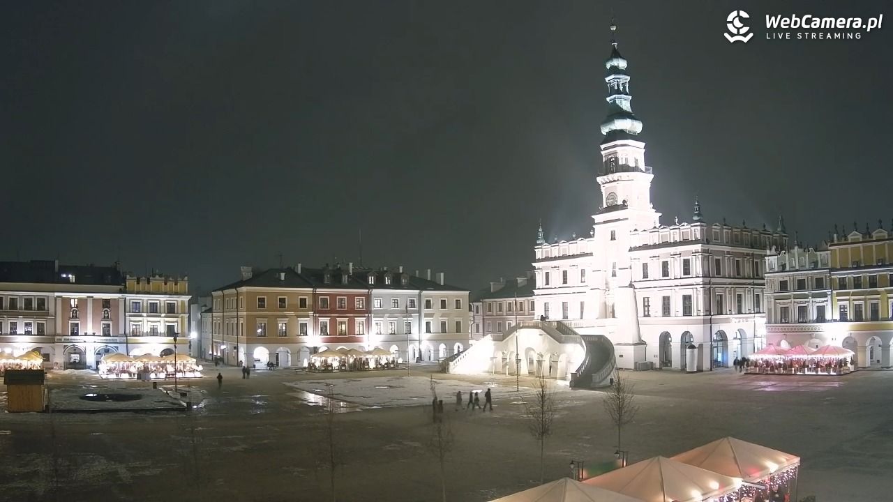 ZAMOŚĆ - widok na Rynek Wielki - 14 luty 2026, 20:46