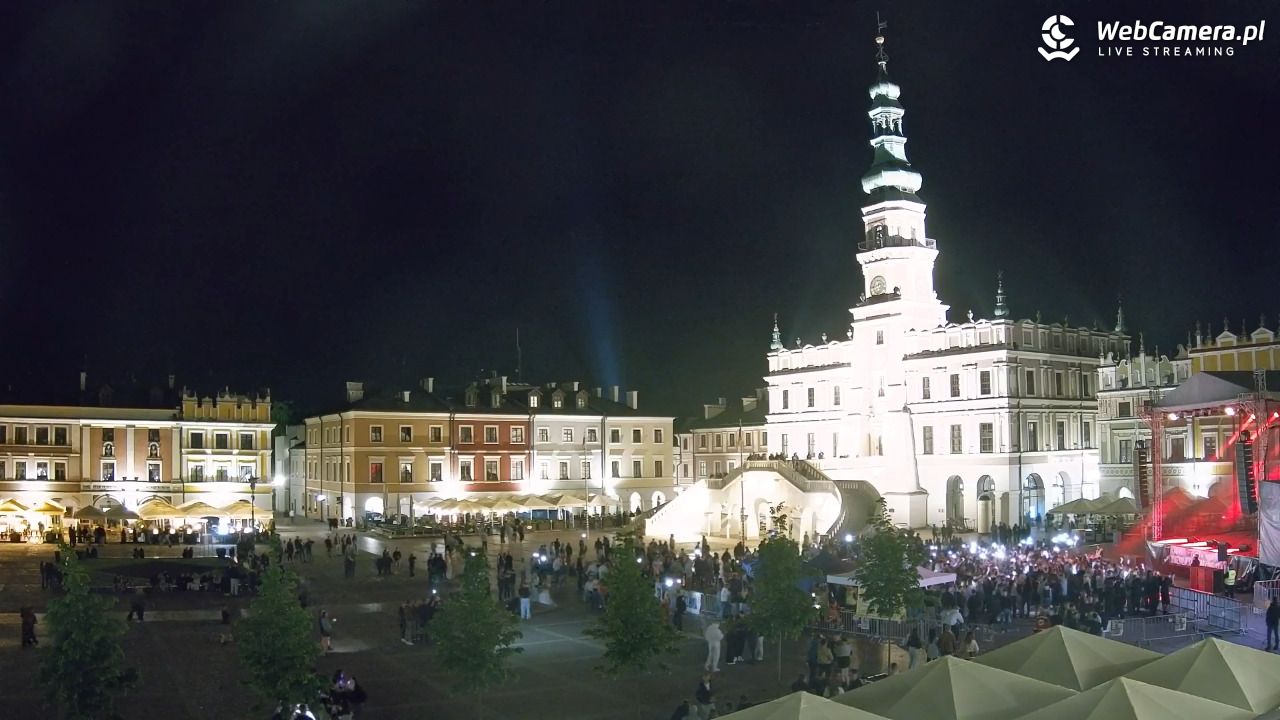 ZAMOŚĆ - widok na Rynek Wielki - 15 maj 2026, 23:44