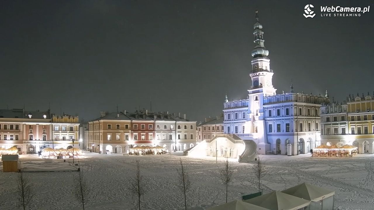 ZAMOŚĆ - widok na Rynek Wielki - 15 luty 2026, 19:35