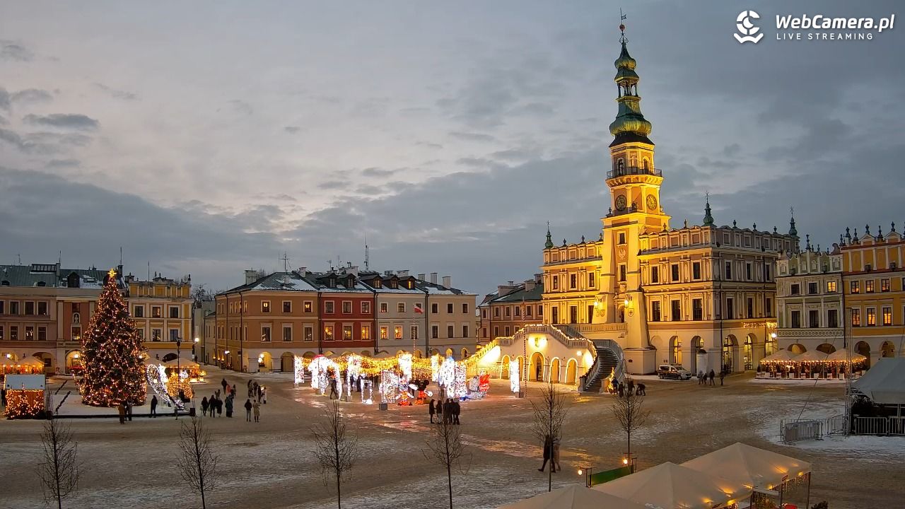 ZAMOŚĆ - widok na Rynek Wielki - 02 styczeń 2026, 15:57