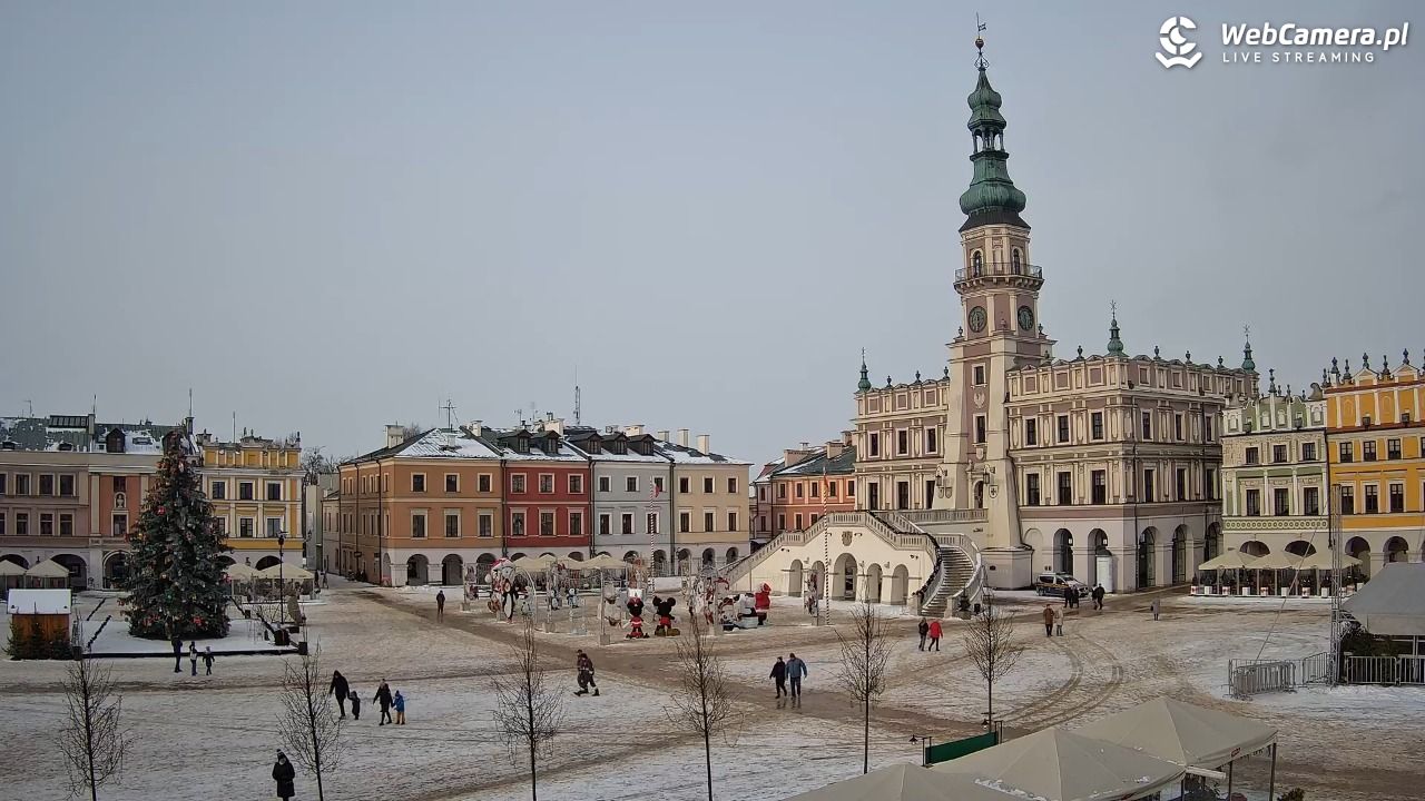 ZAMOŚĆ - widok na Rynek Wielki - 02 styczeń 2026, 11:31