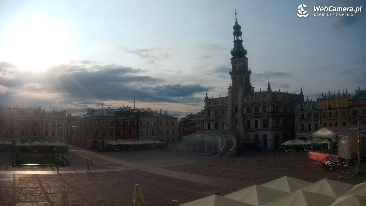ZAMOŚĆ - widok na Rynek Wielki - 09 czerwiec 2025, 18:35