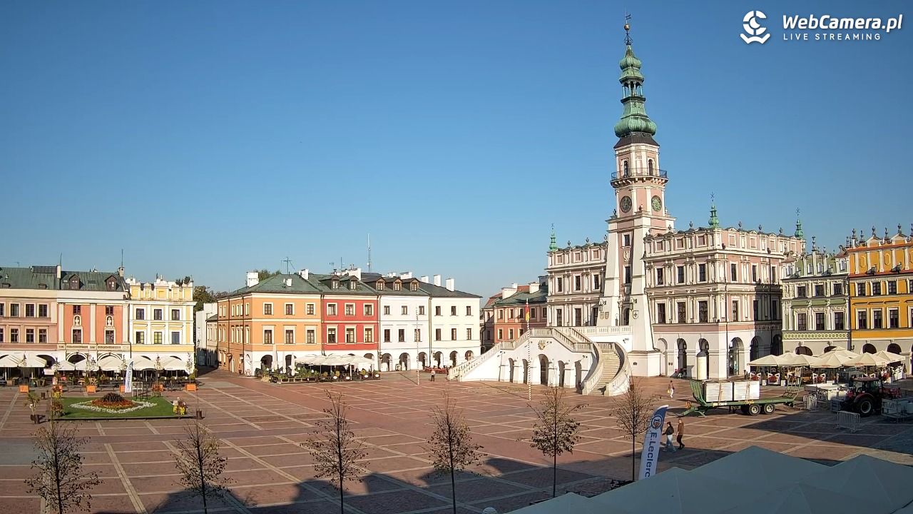 ZAMOŚĆ - widok na Rynek Wielki - 28 wresień 2026, 09:04