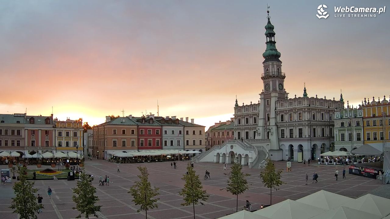ZAMOŚĆ - widok na Rynek Wielki - 13 sierpień 2026, 19:42