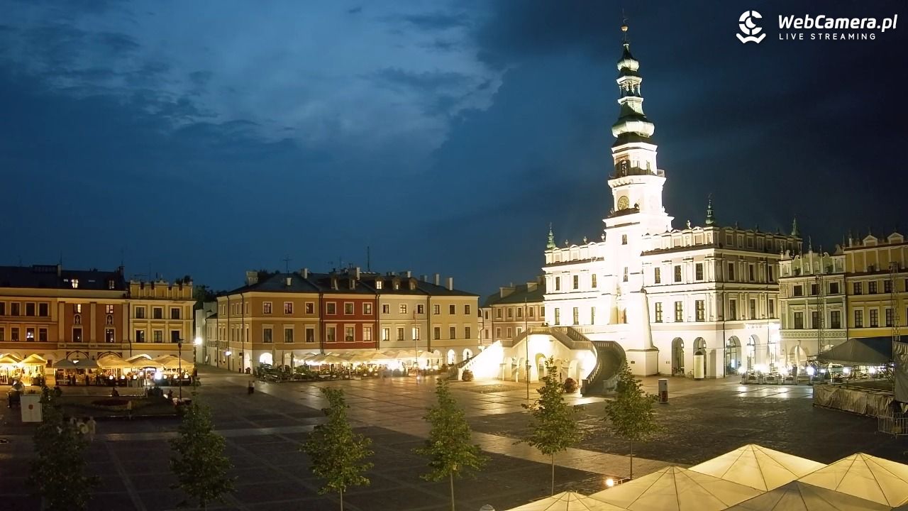 ZAMOŚĆ - widok na Rynek Wielki - 01 lipiec 2026, 21:37