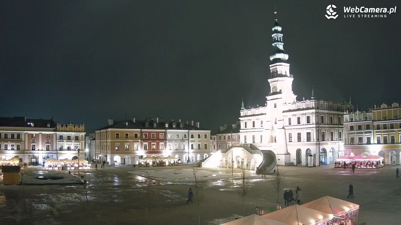 ZAMOŚĆ - widok na Rynek Wielki - 14 luty 2026, 17:50