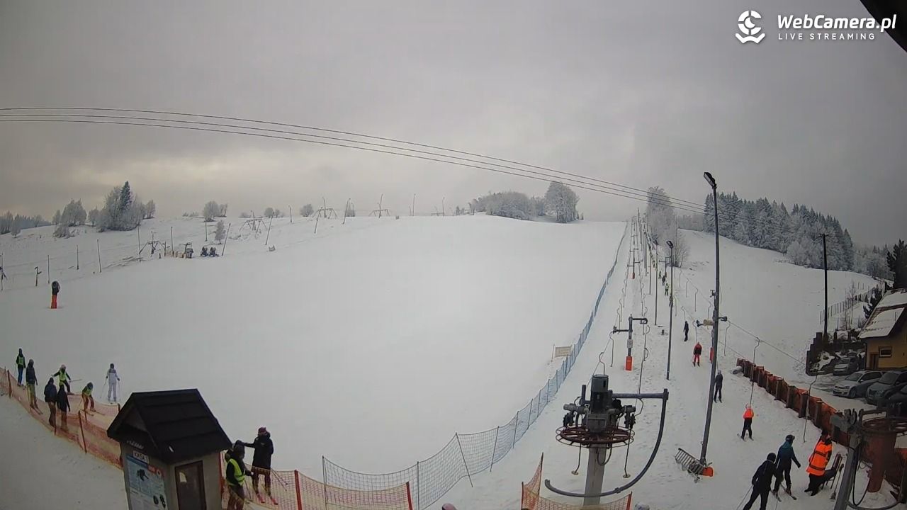 Wyciąg narciarski Wojtek - Zawoja Czatoża - 02 luty 2026, 09:17