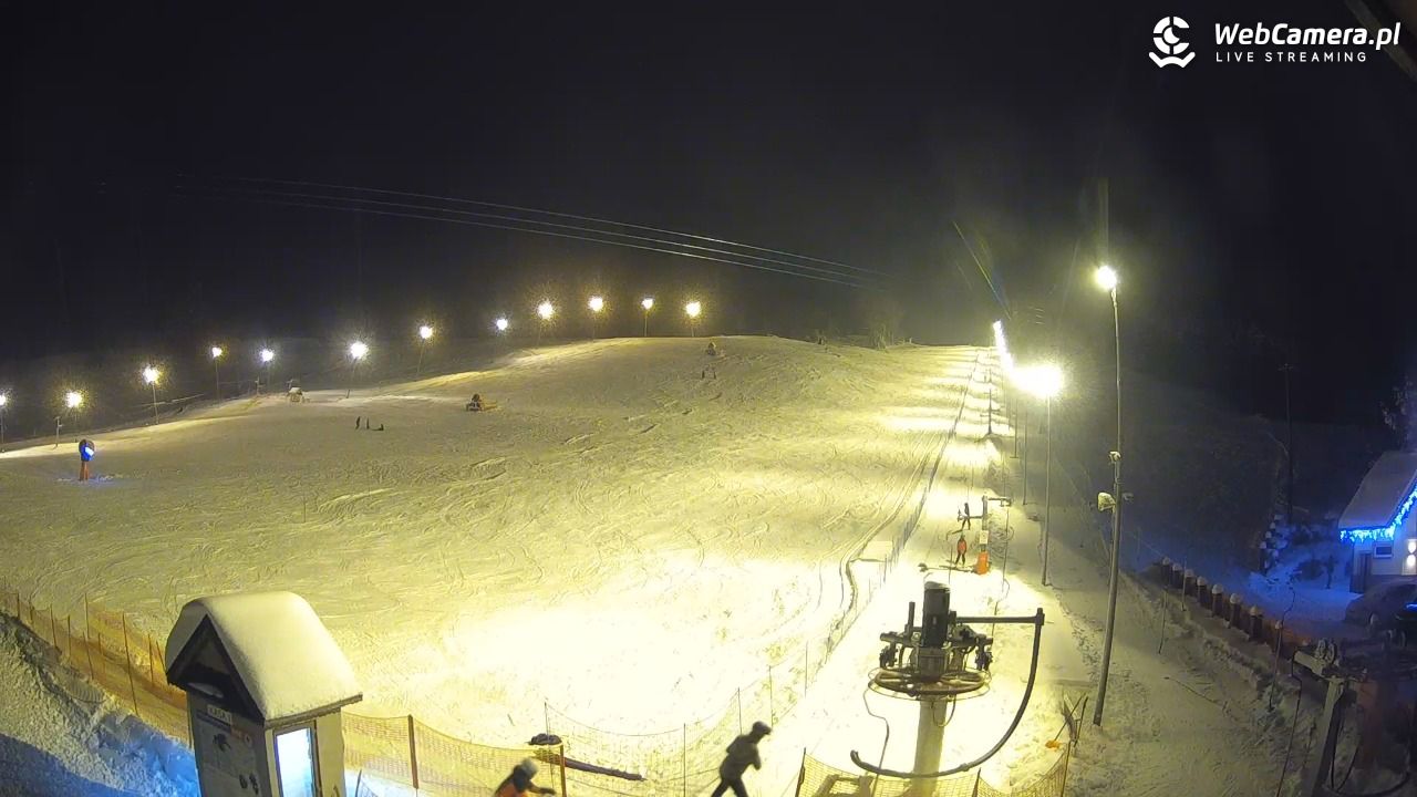 Wyciąg narciarski Wojtek - Zawoja Czatoża - 13 styczeń 2026, 18:49