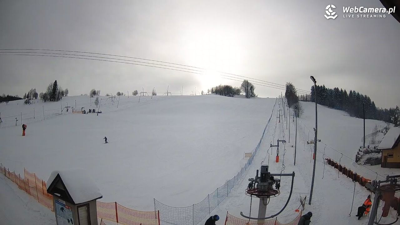 Wyciąg narciarski Wojtek - Zawoja Czatoża - 14 styczeń 2026, 10:41
