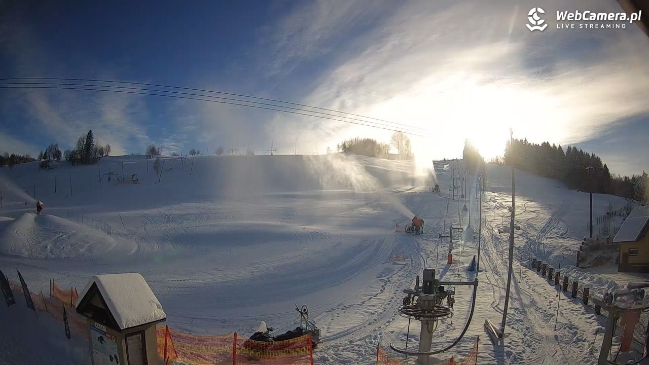 Wyciąg narciarski Wojtek - Zawoja Czatoża - 09 styczeń 2026, 12:17