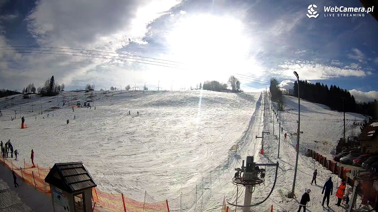 Wyciąg narciarski Wojtek - Zawoja Czatoża - 11 luty 2026, 10:59