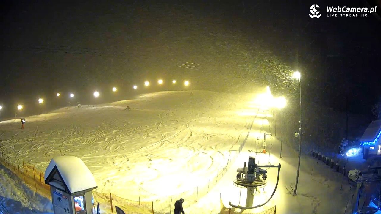 Wyciąg narciarski Wojtek - Zawoja Czatoża - 11 styczeń 2026, 19:01