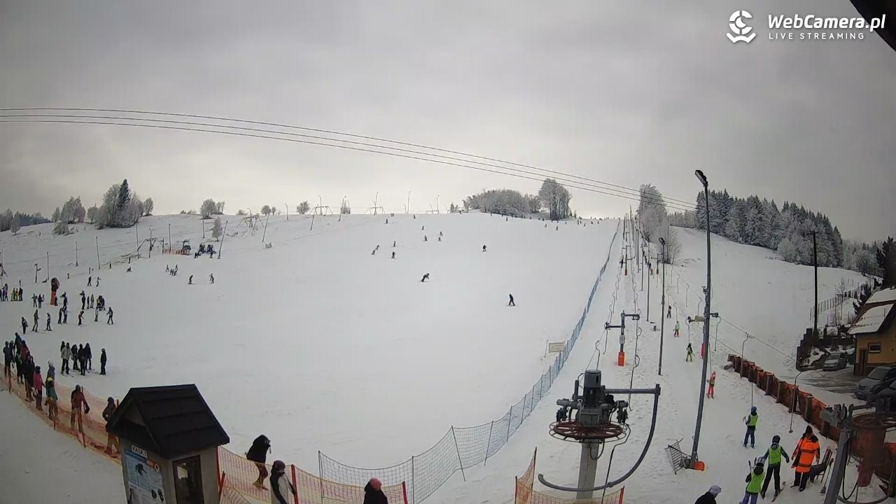 Wyciąg narciarski Wojtek - Zawoja Czatoża - 02 luty 2026, 11:31