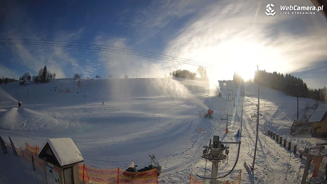 Wyciąg narciarski Wojtek - Zawoja Czatoża - 09 styczeń 2026, 12:17