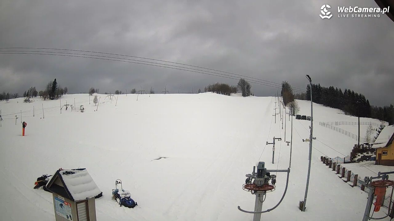 Wyciąg narciarski Wojtek - Zawoja Czatoża - 01 kwiecień 2026, 08:25