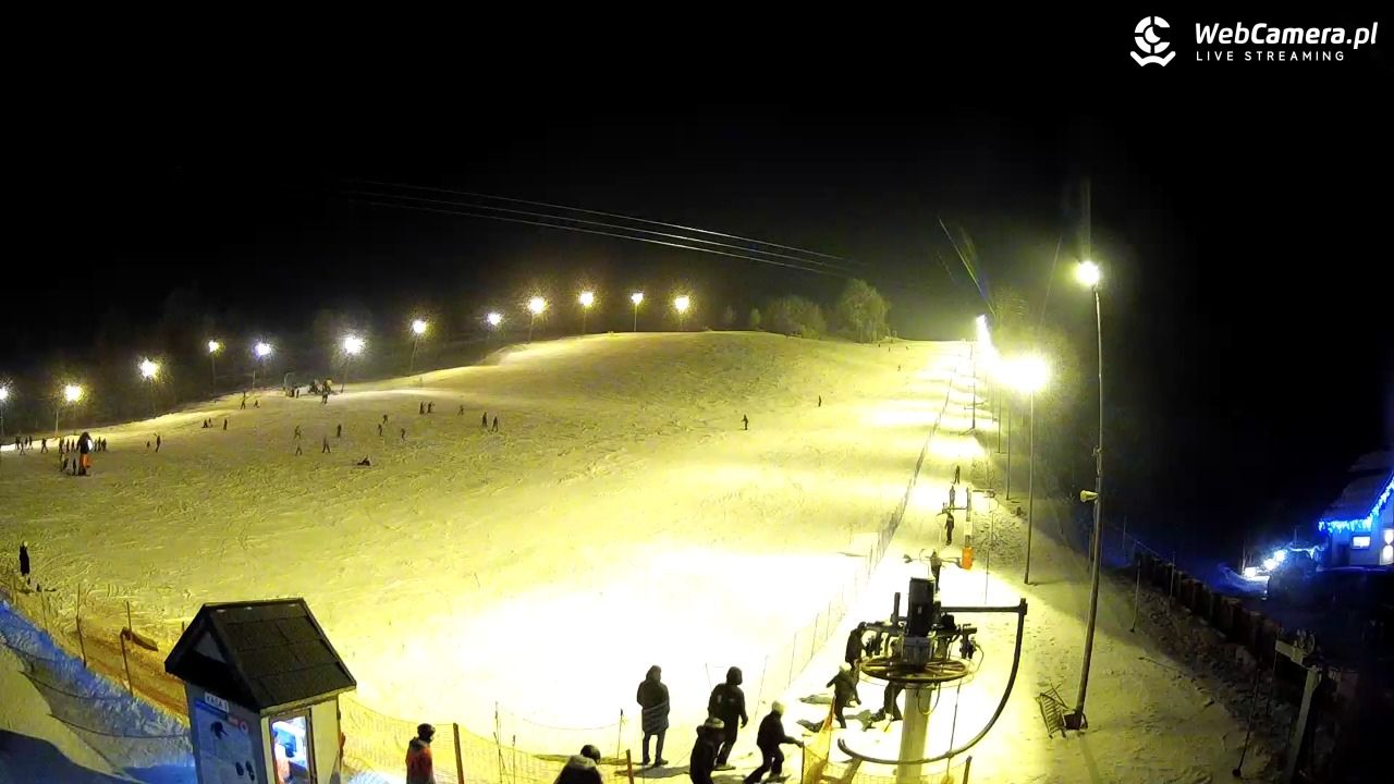 Wyciąg narciarski Wojtek - Zawoja Czatoża - 02 luty 2026, 17:50