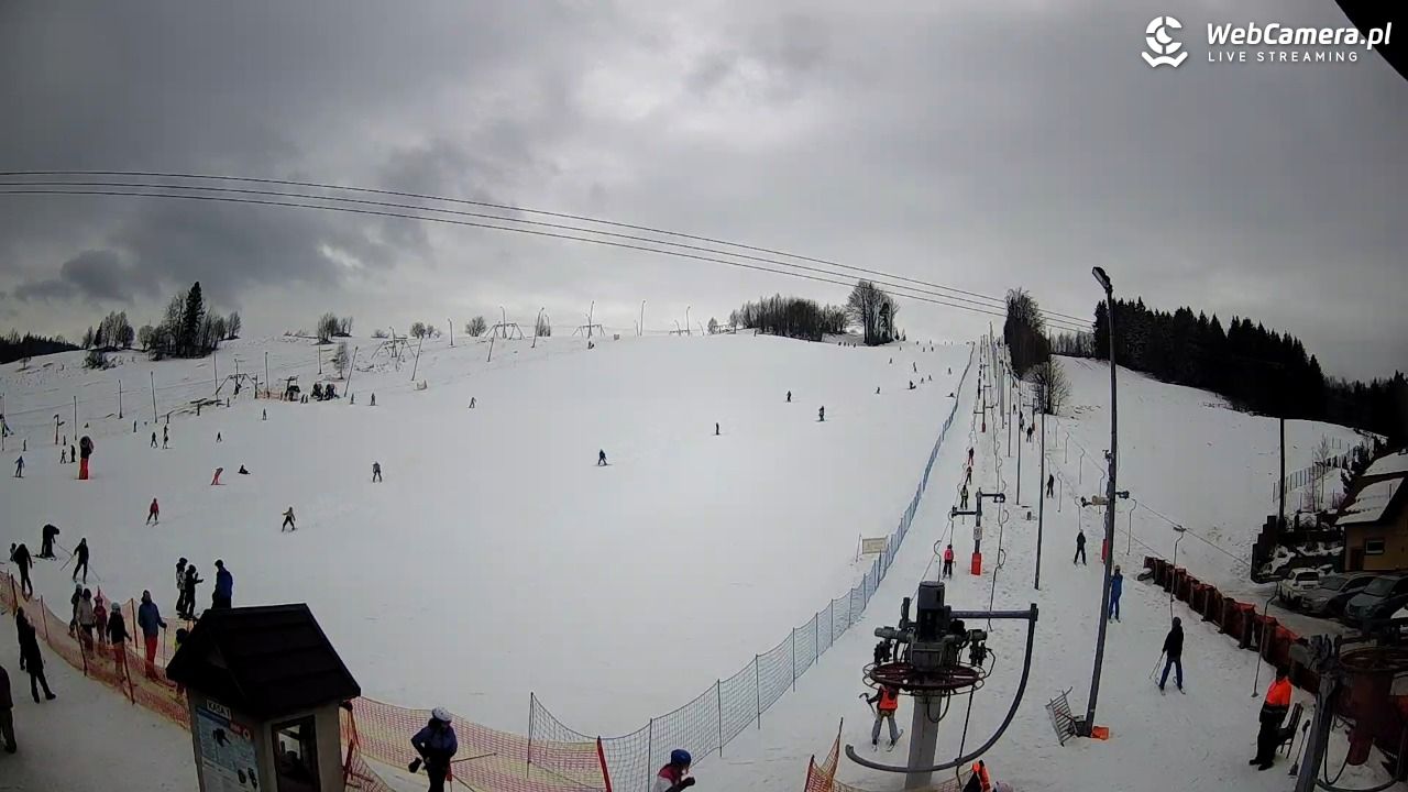 Wyciąg narciarski Wojtek - Zawoja Czatoża - 04 luty 2026, 11:53