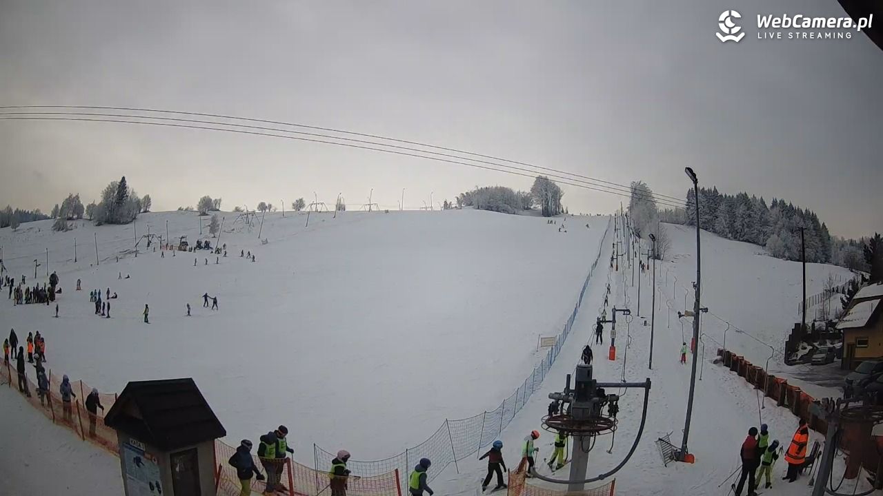 Wyciąg narciarski Wojtek - Zawoja Czatoża - 02 luty 2026, 11:10