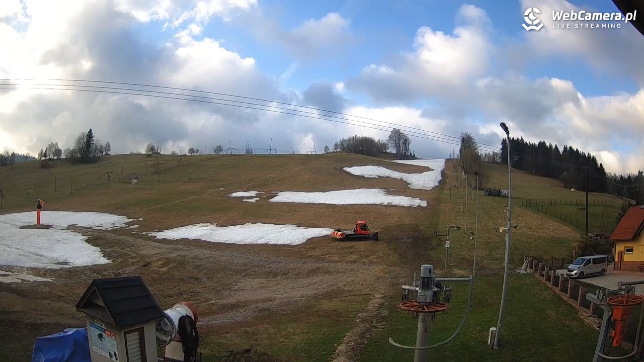 Wyciąg narciarski Wojtek - Zawoja Czatoża - 24 kwiecień 2026, 07:04