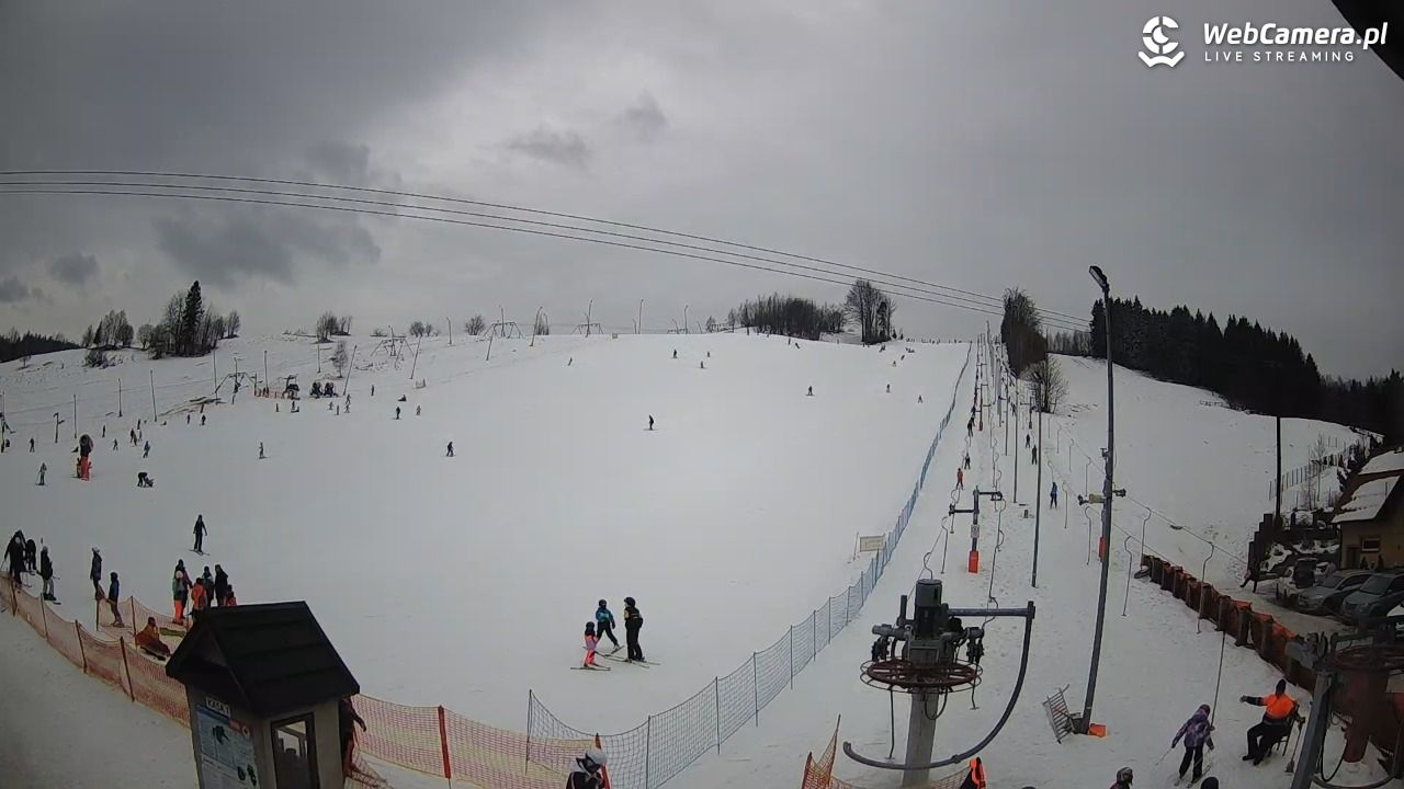 Wyciąg narciarski Wojtek - Zawoja Czatoża - 04 luty 2026, 12:03